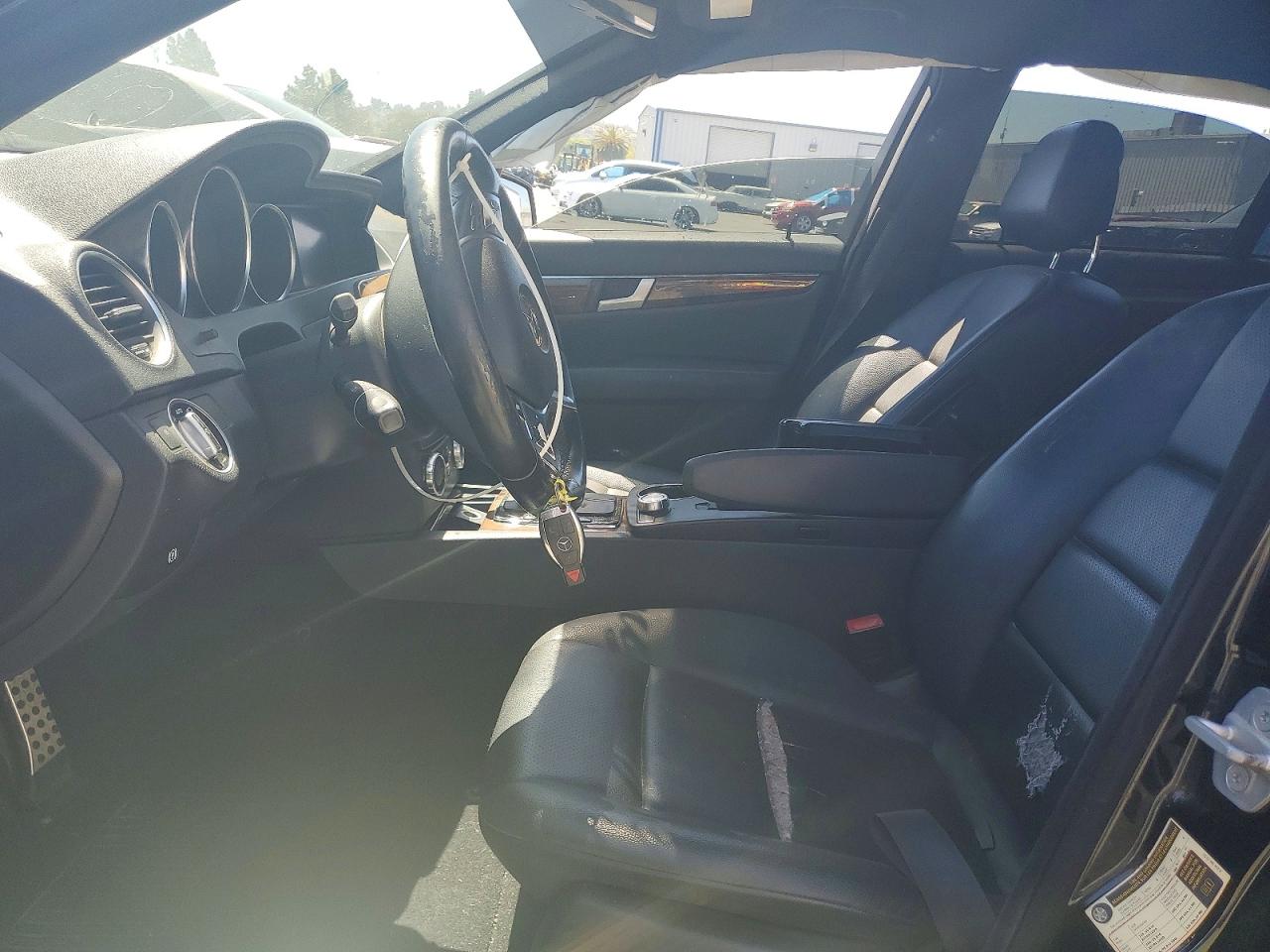 2012 MERCEDES-BENZ C-CLASS