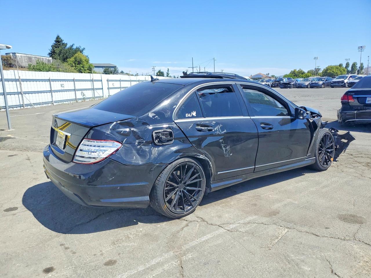 2012 MERCEDES-BENZ C-CLASS