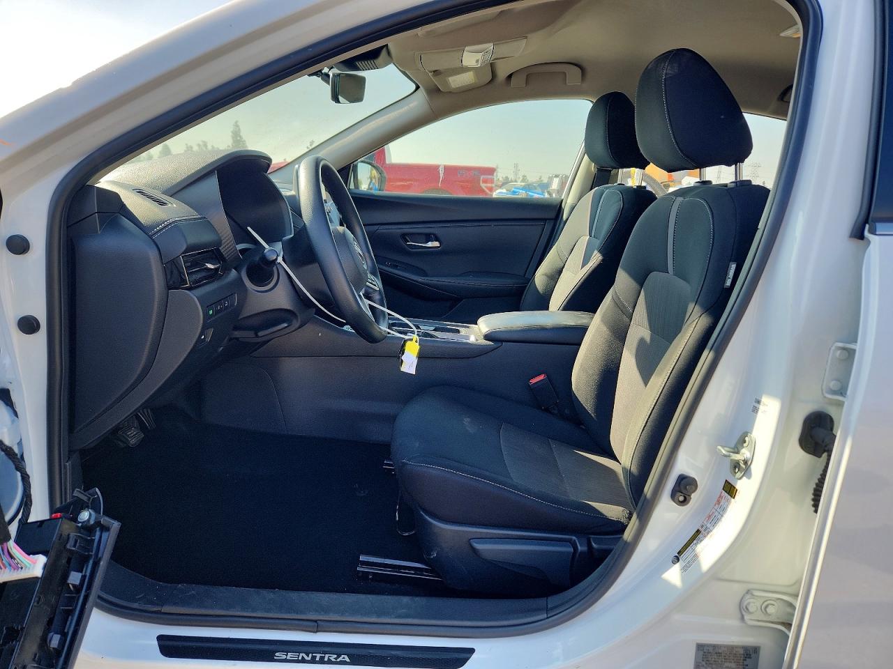 2025 NISSAN SENTRA
