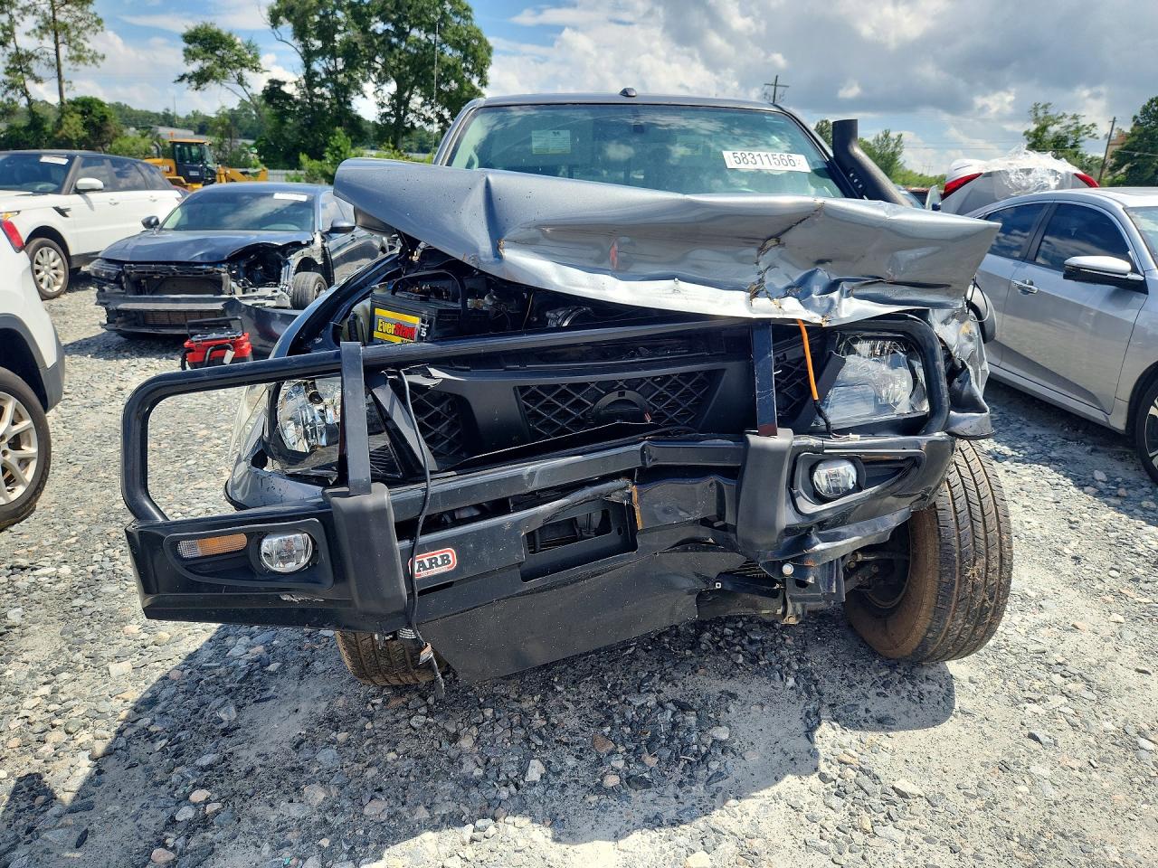 2016 NISSAN FRONTIER