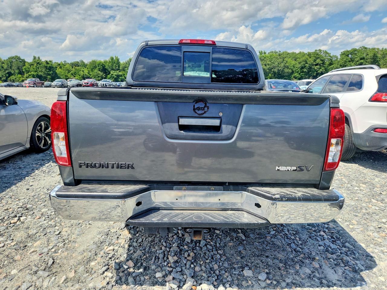 2016 NISSAN FRONTIER