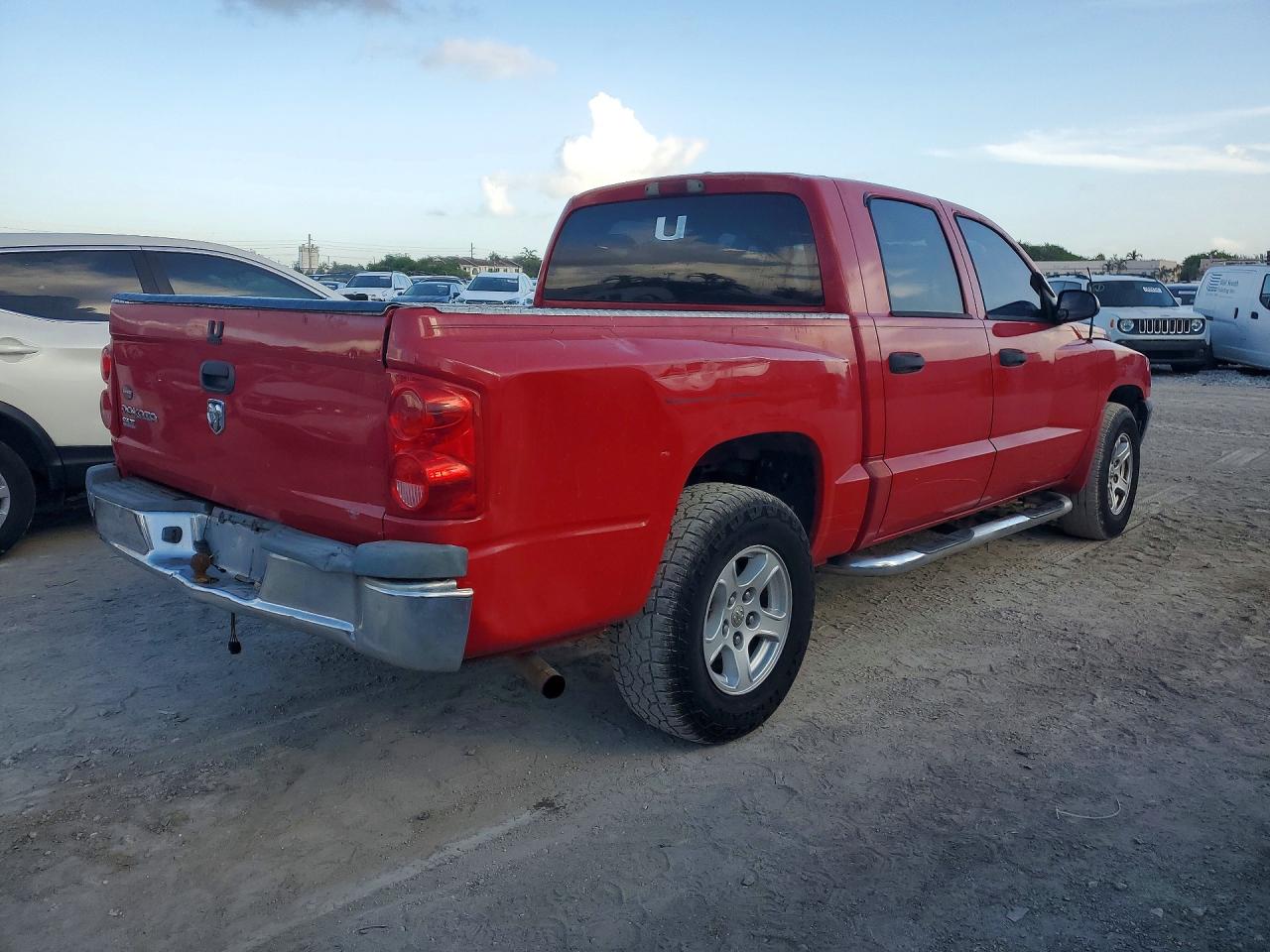 2006 DODGE DAKOTA