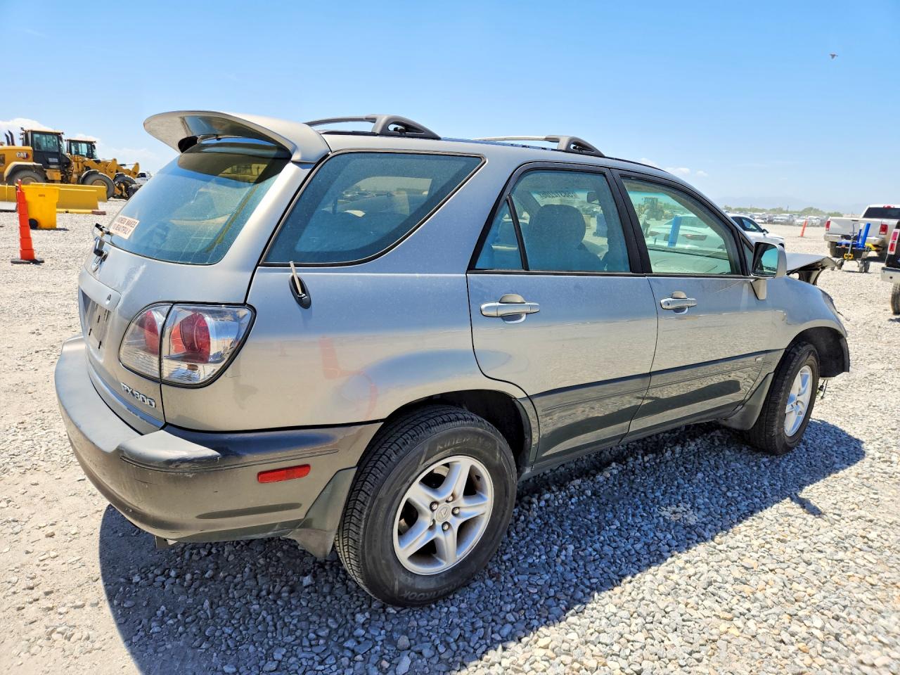 2001 LEXUS RX300