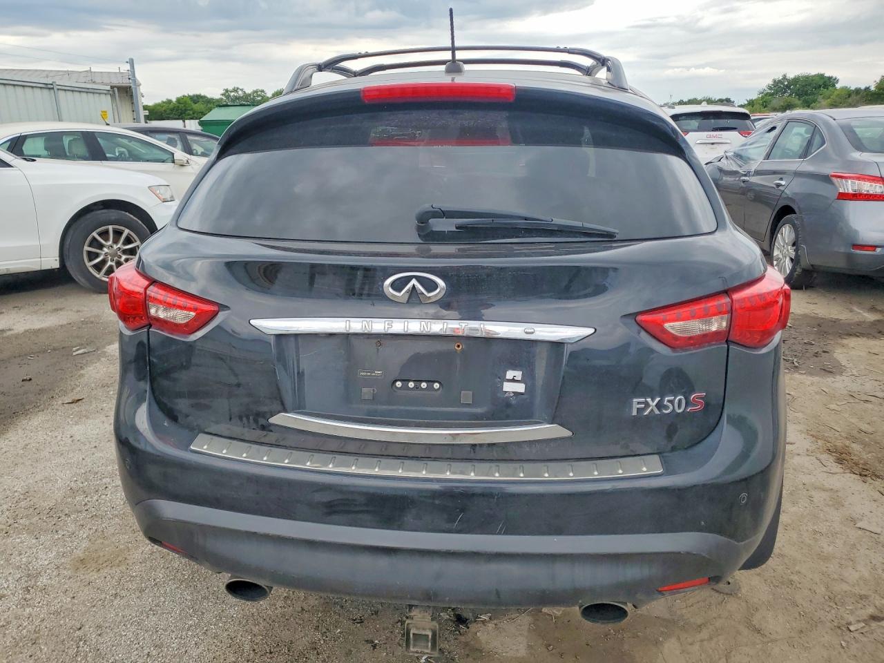 2010 INFINITI FX50