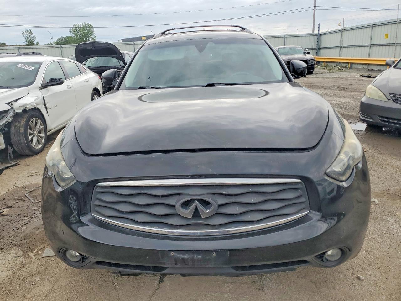 2010 INFINITI FX50