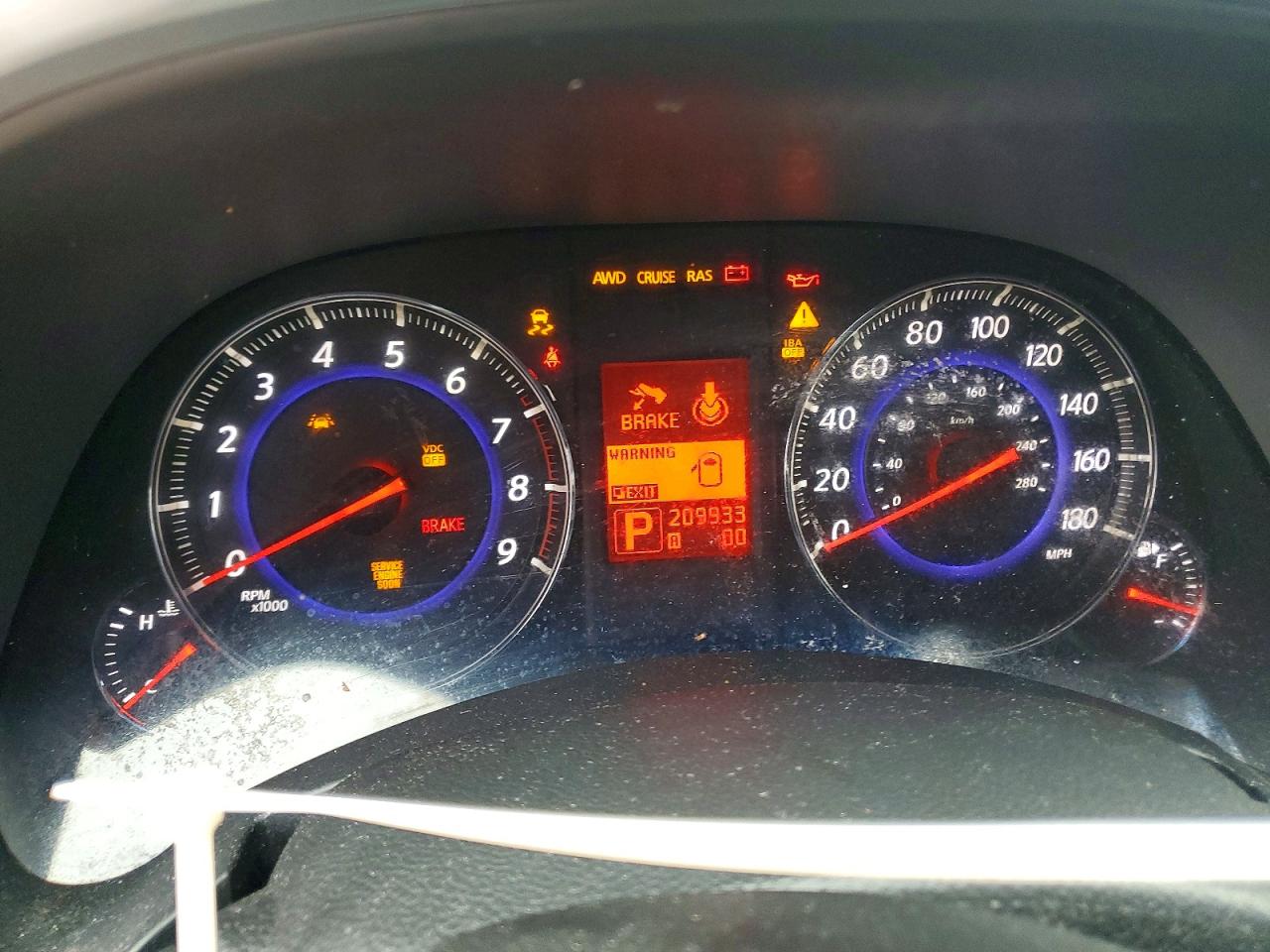2010 INFINITI FX50