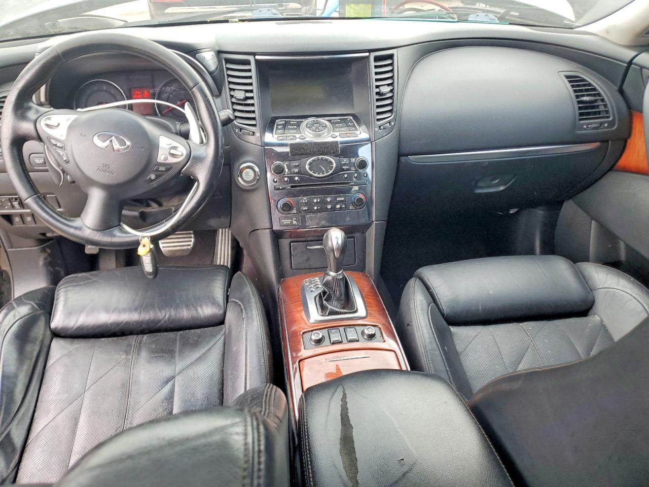 2010 INFINITI FX50