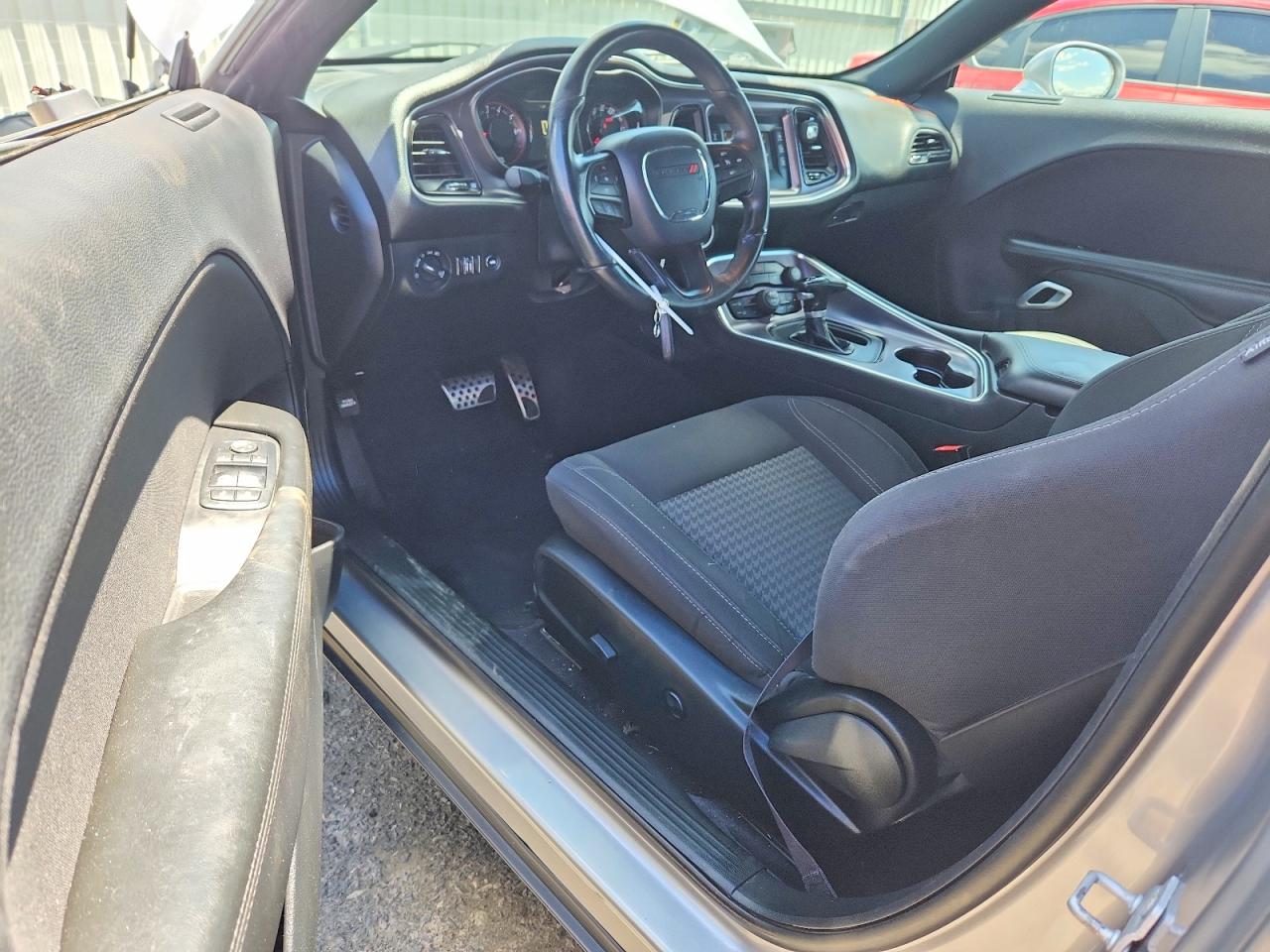 2017 DODGE CHALLENGER