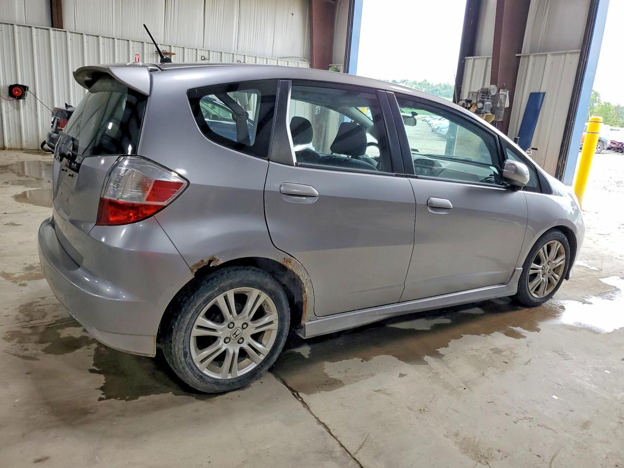 2009 HONDA FIT
