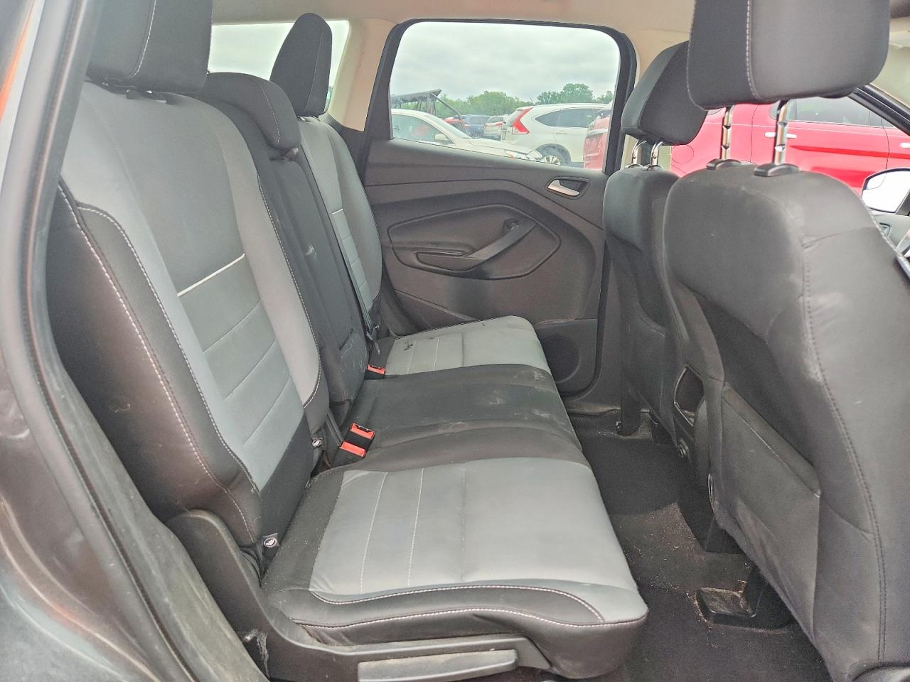 2015 FORD ESCAPE