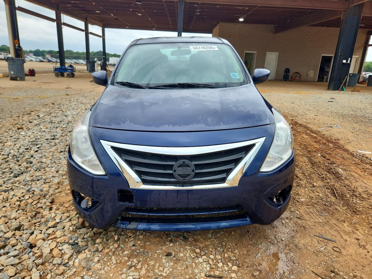 2018 NISSAN VERSA