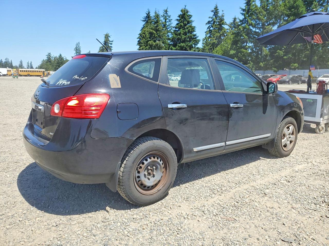 2015 NISSAN ROGUE