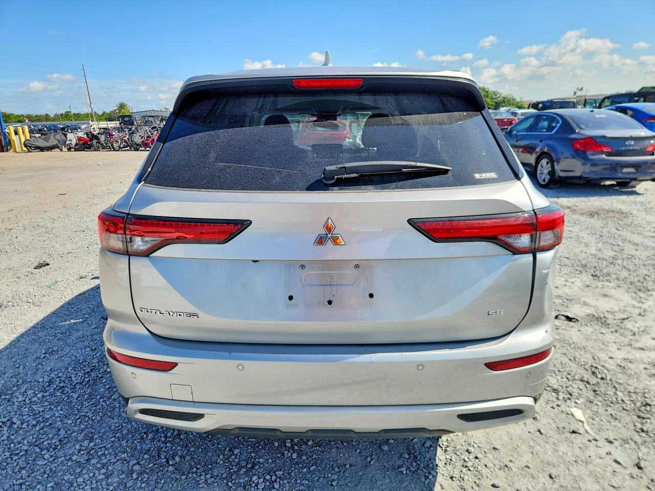 2024 MITSUBISHI OUTLANDER