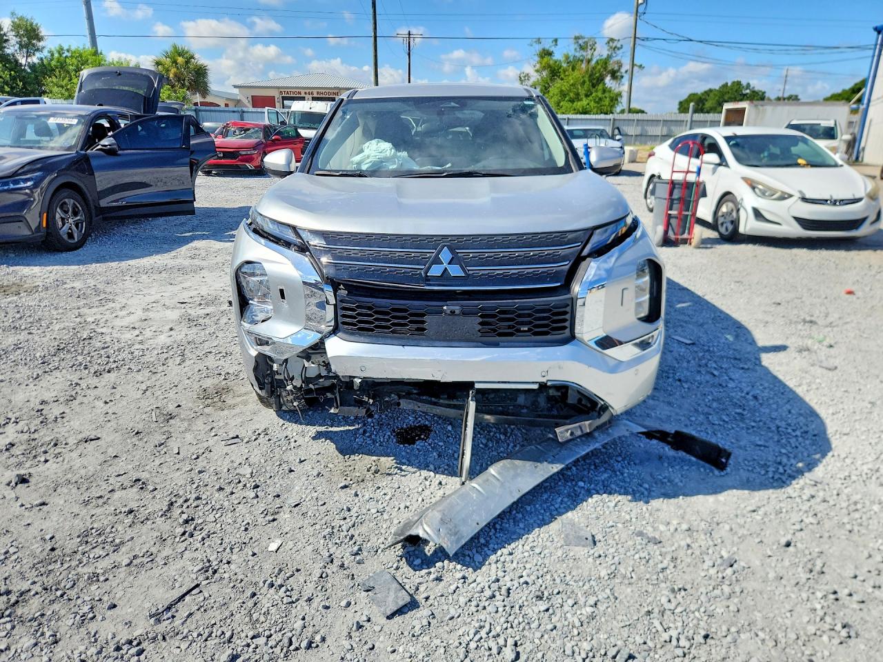 2024 MITSUBISHI OUTLANDER