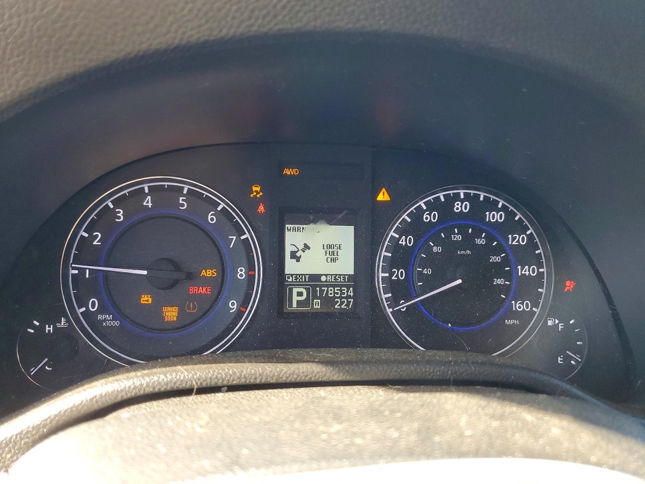 2012 INFINITI G37
