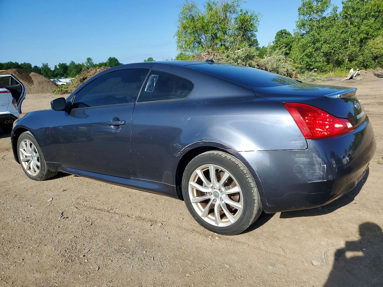 2012 INFINITI G37