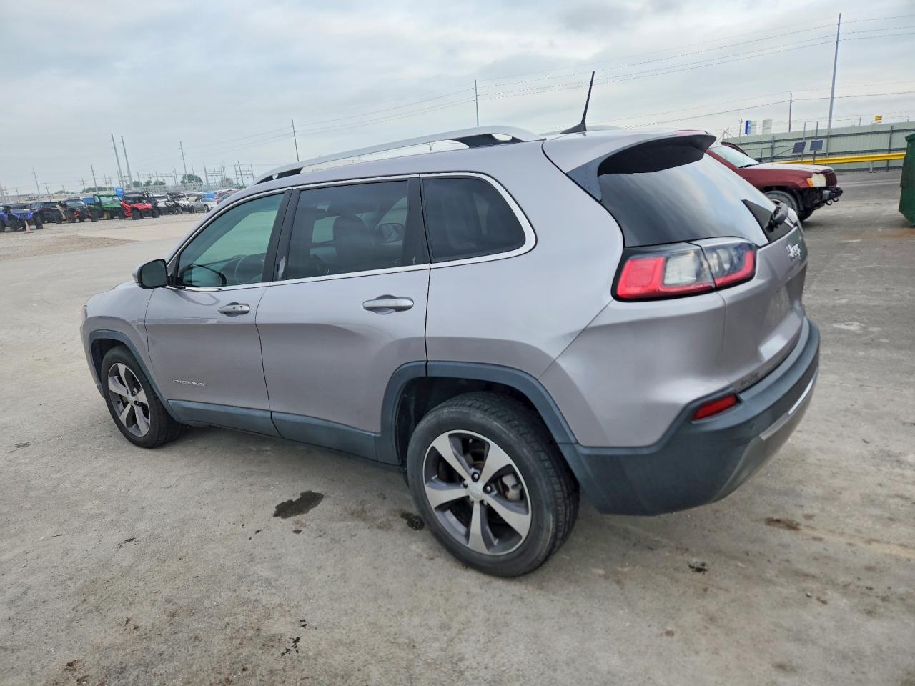 2019 JEEP CHEROKEE