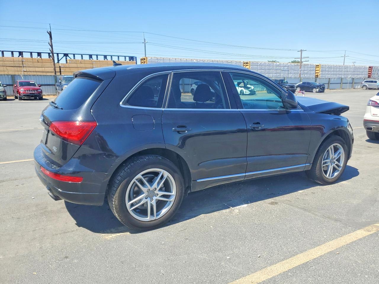 2014 AUDI Q5