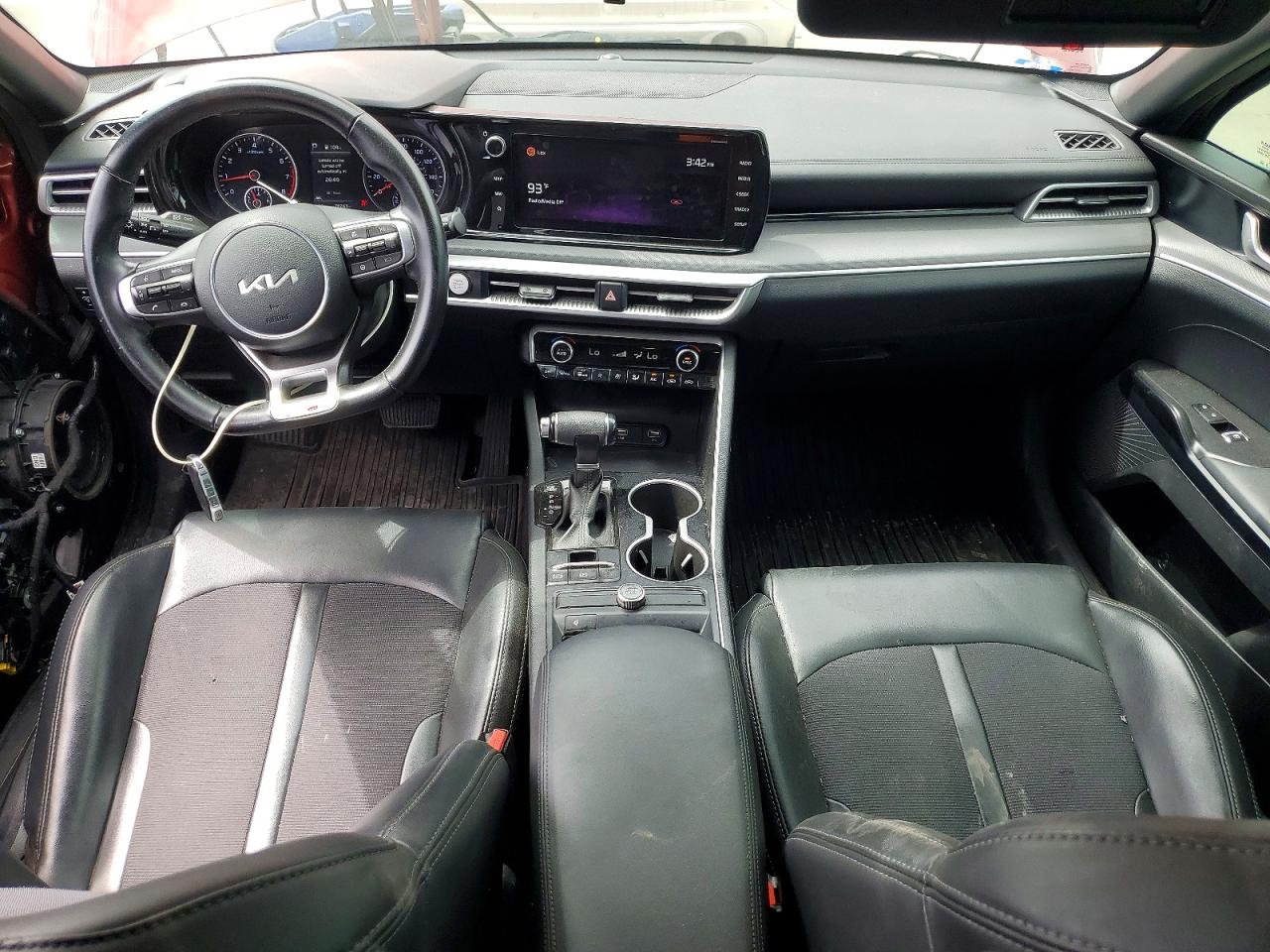 2022 KIA K5