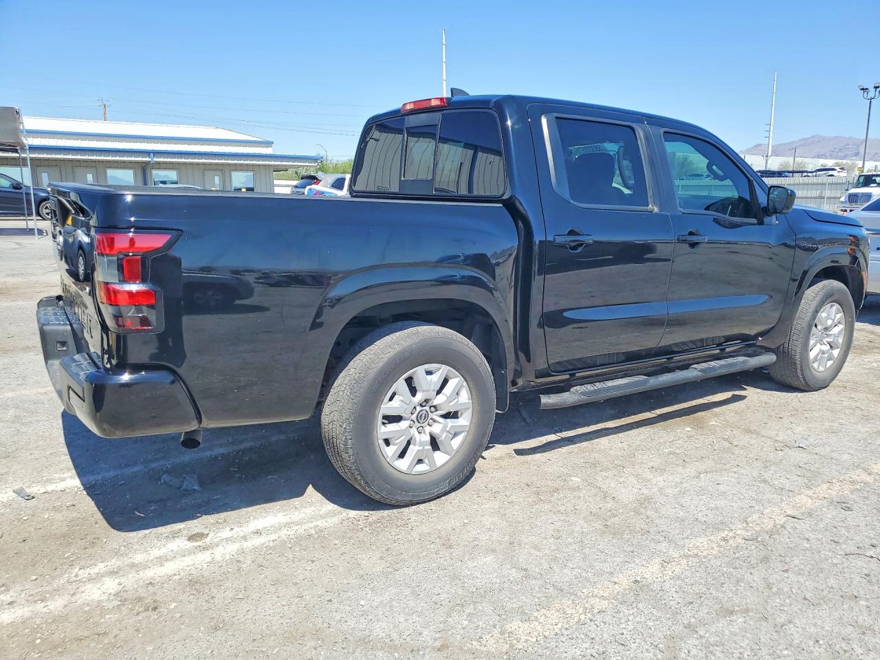 2022 NISSAN FRONTIER