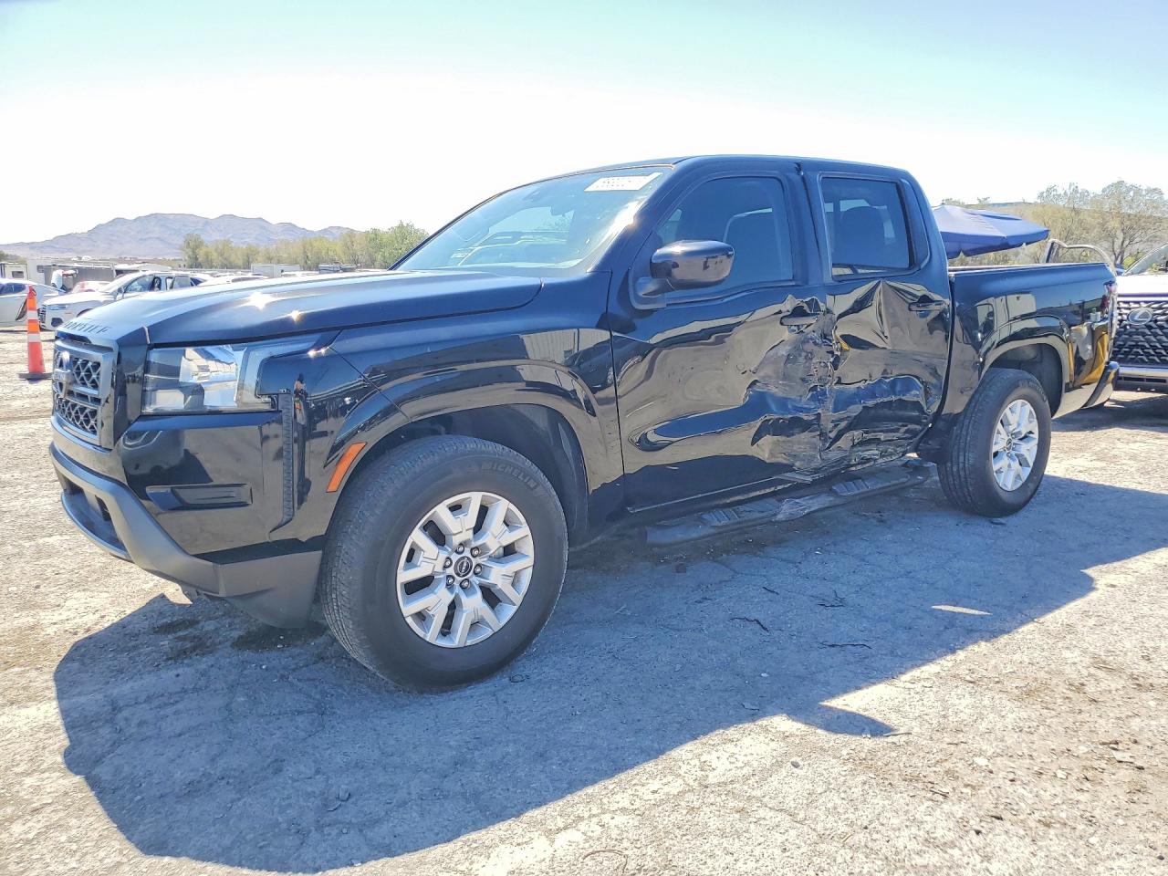 2022 NISSAN FRONTIER