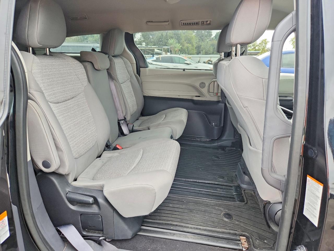 2022 TOYOTA SIENNA