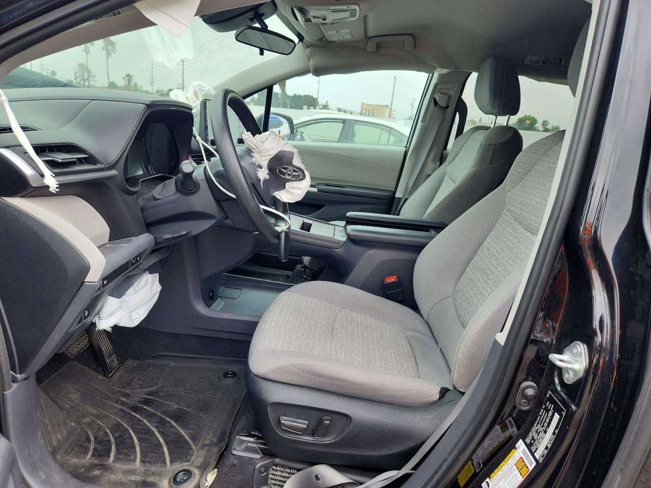 2022 TOYOTA SIENNA