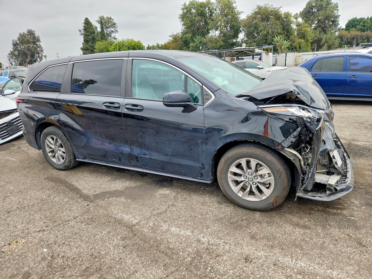 2022 TOYOTA SIENNA