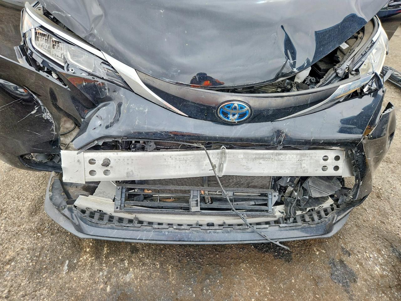 2022 TOYOTA SIENNA