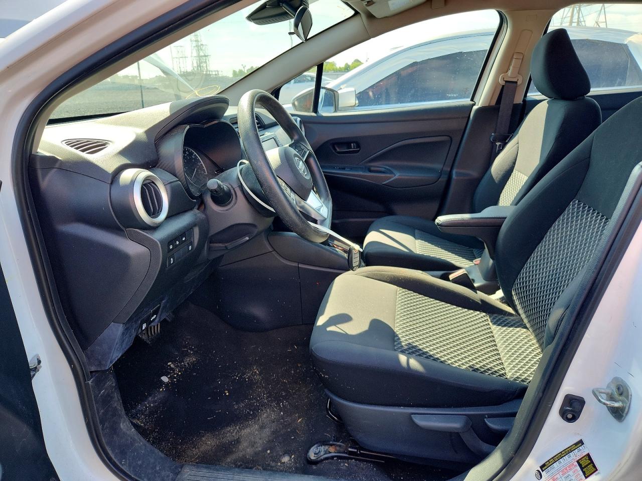 2021 NISSAN VERSA
