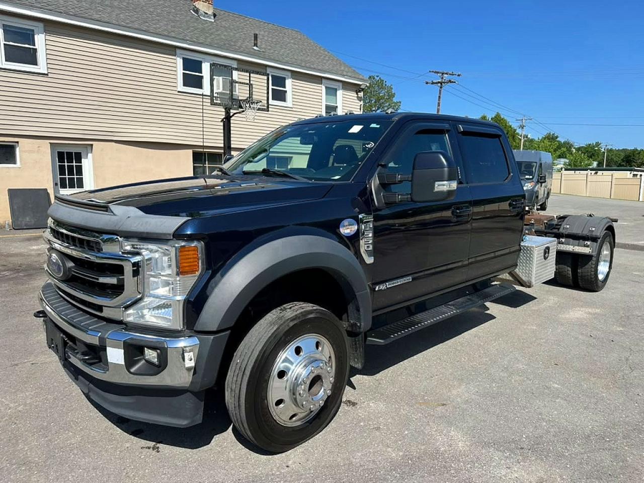 2022 FORD F550
