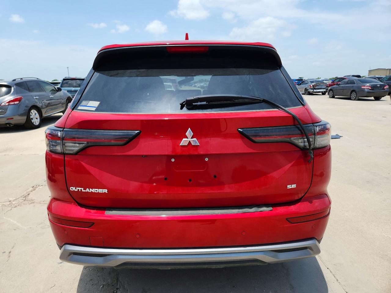 2025 MITSUBISHI OUTLANDER