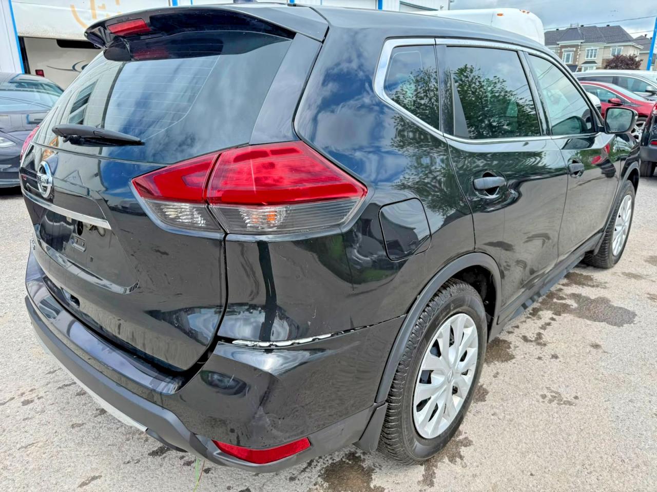 2017 NISSAN ROGUE