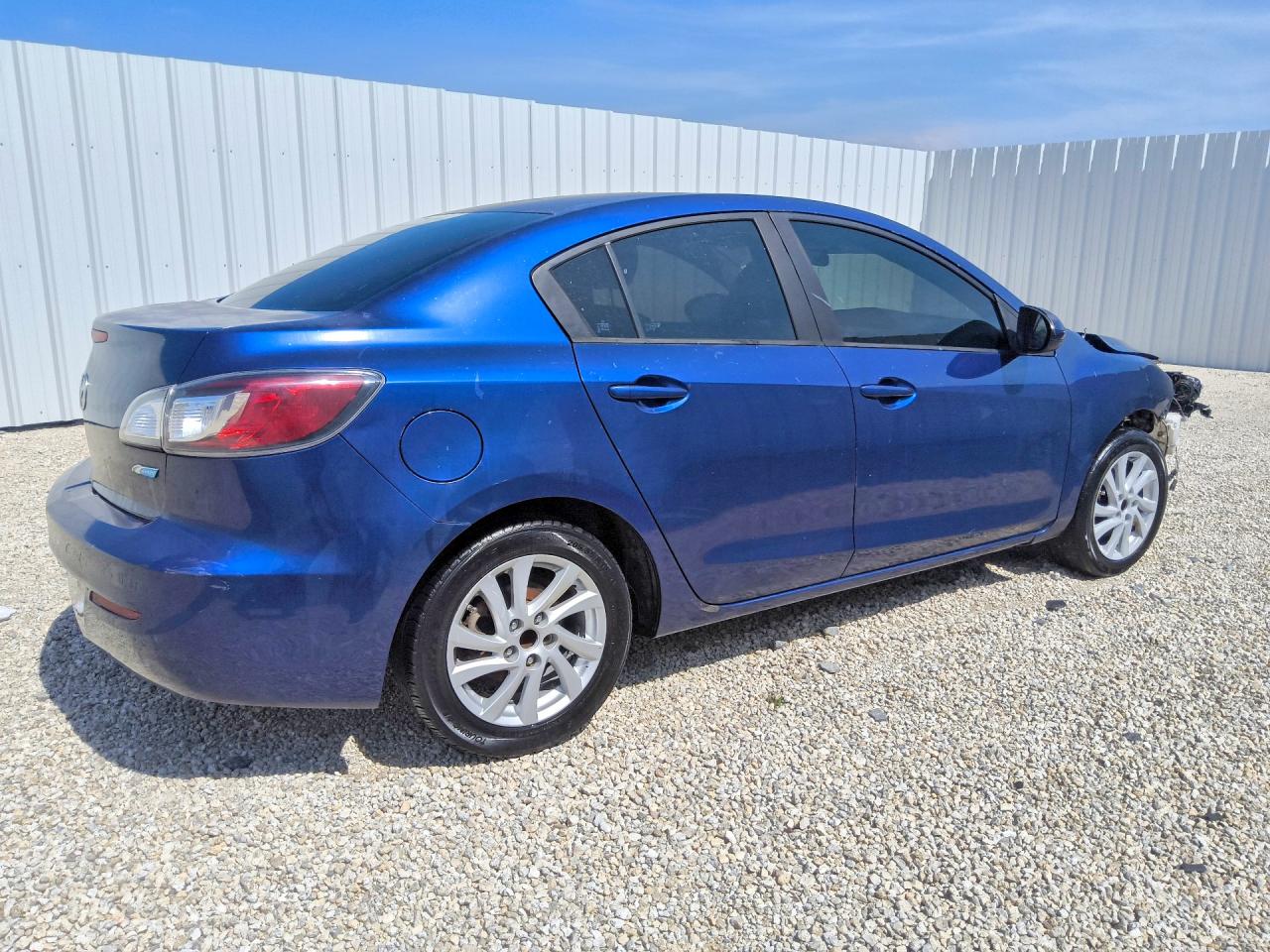 2012 MAZDA 3