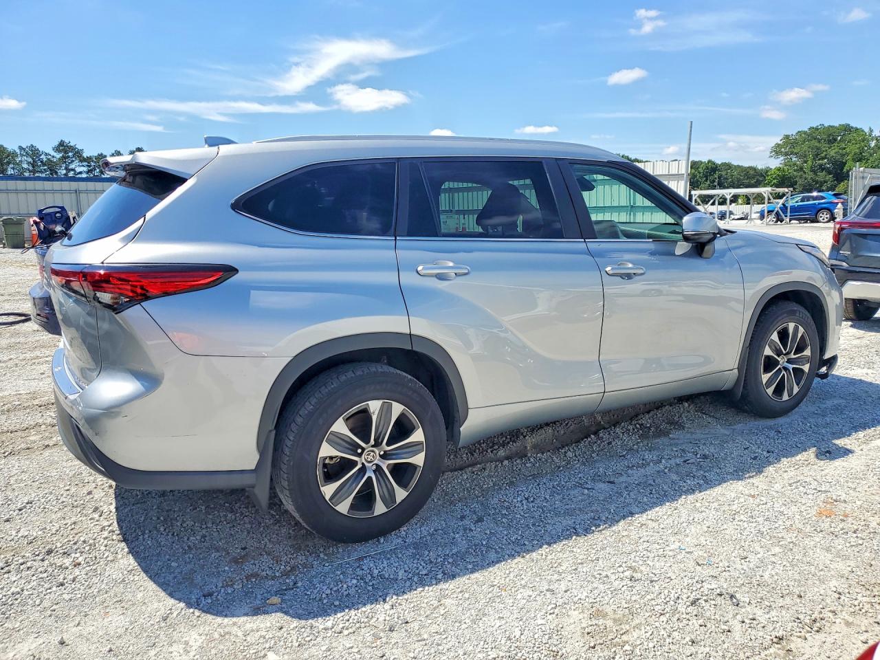 2023 TOYOTA HIGHLANDER