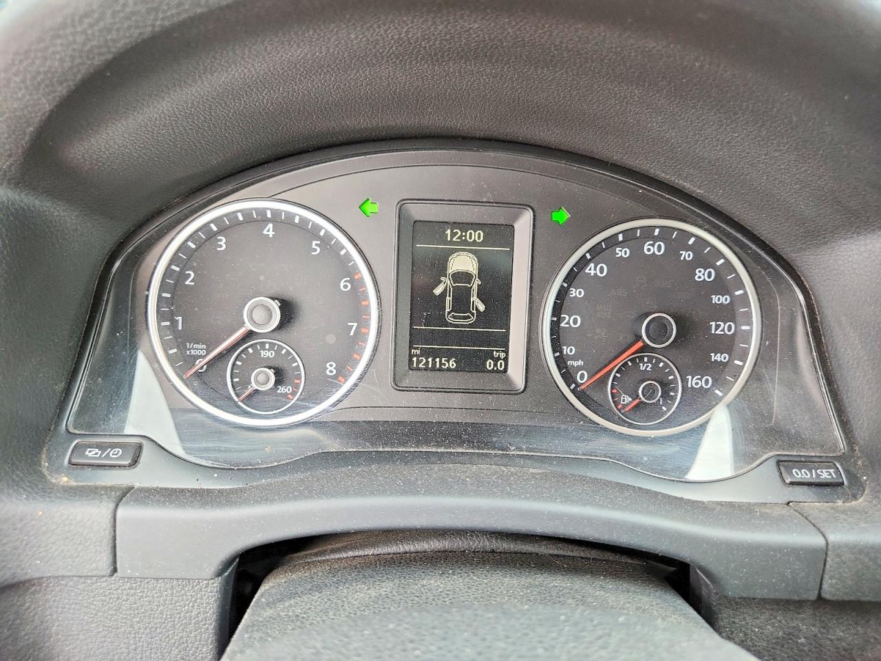 2013 VOLKSWAGEN TIGUAN