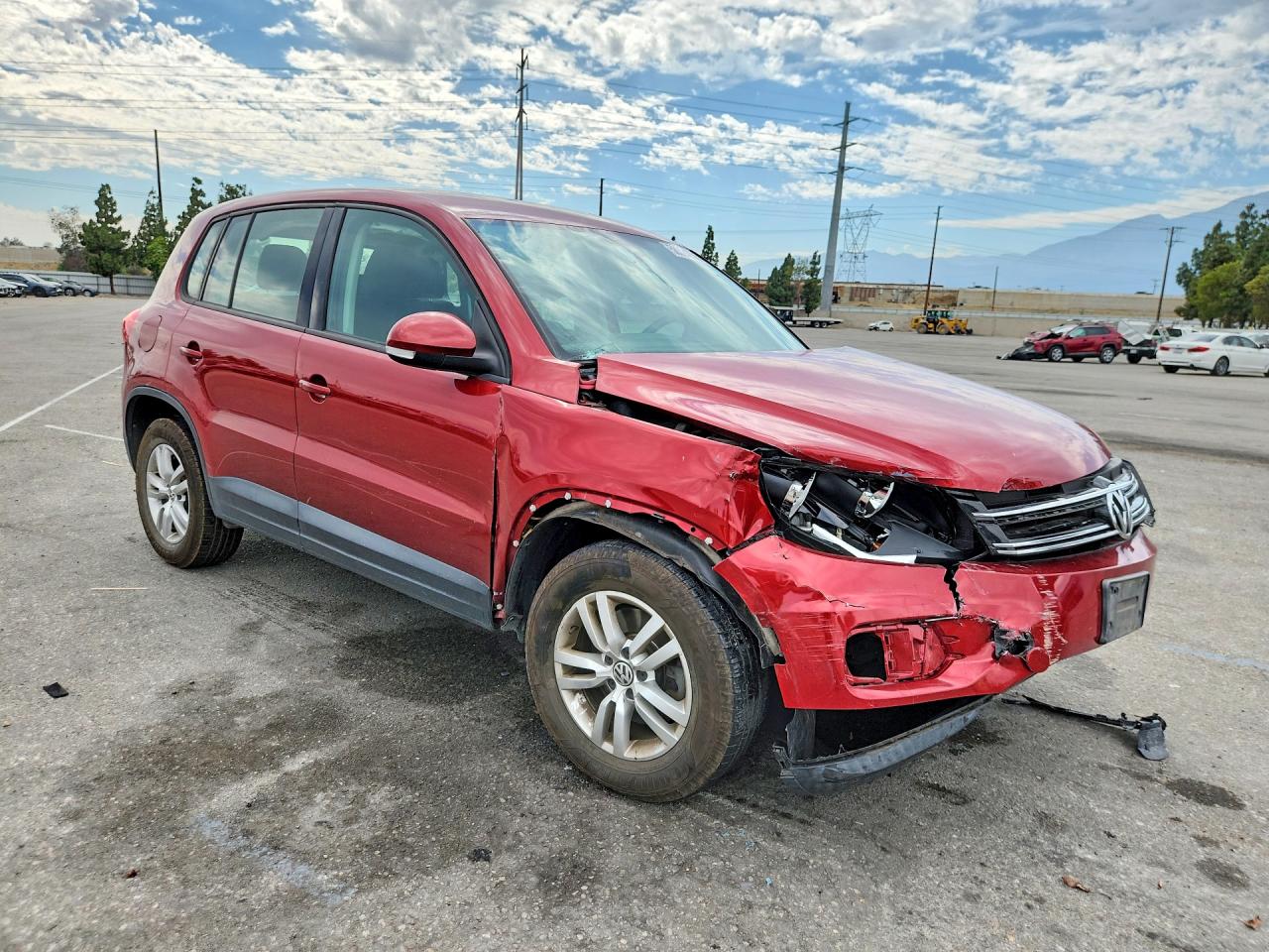 2013 VOLKSWAGEN TIGUAN