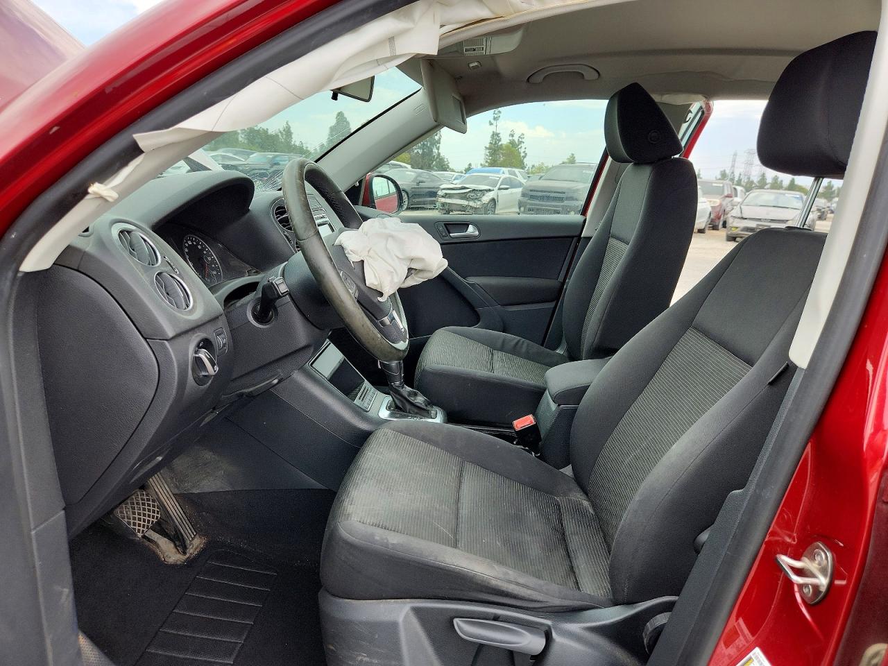 2013 VOLKSWAGEN TIGUAN