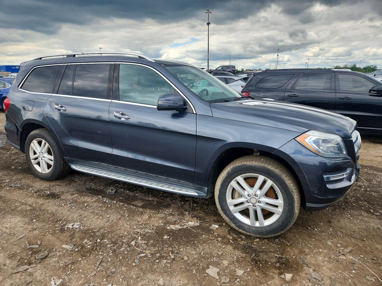2013 MERCEDES-BENZ GL-CLASS