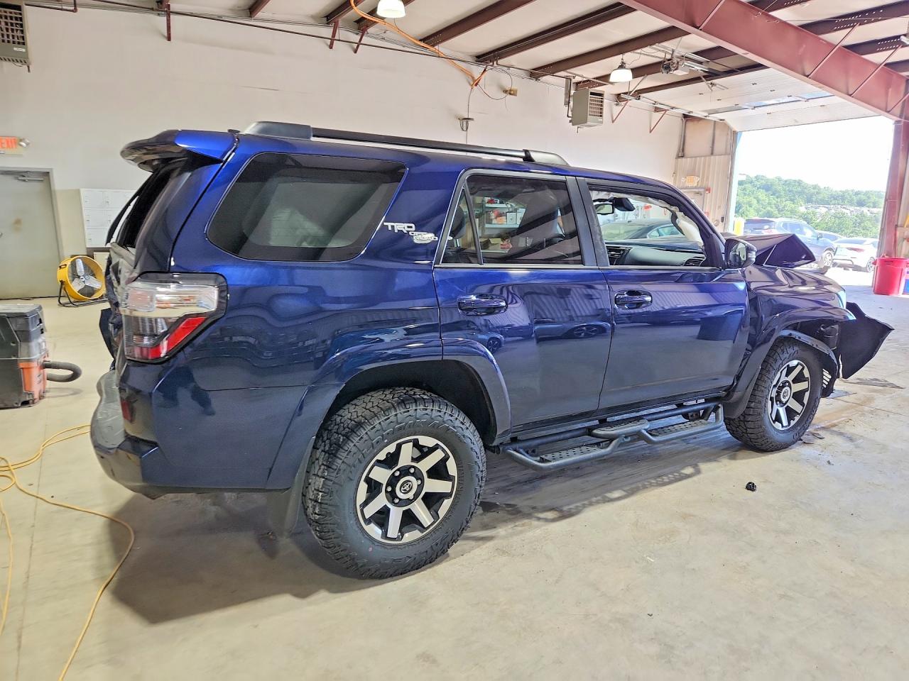 2024 TOYOTA 4RUNNER