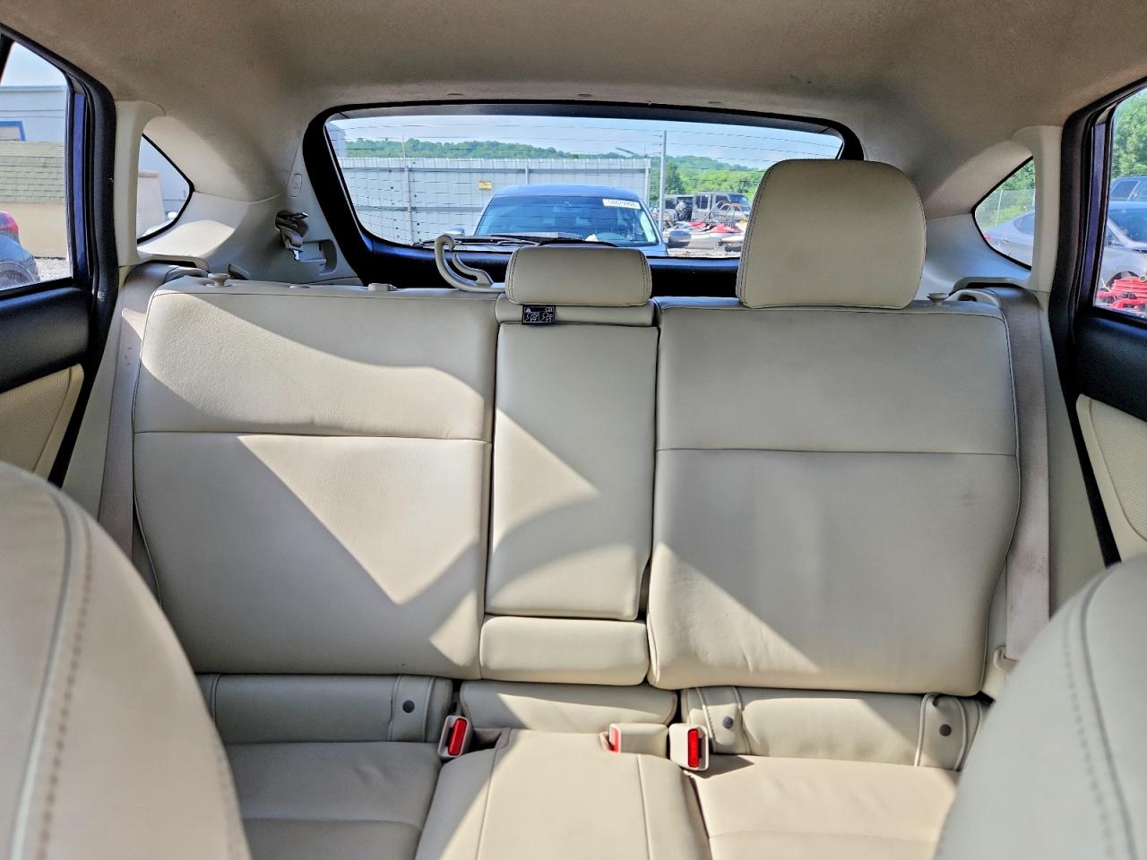 2013 SUBARU XV