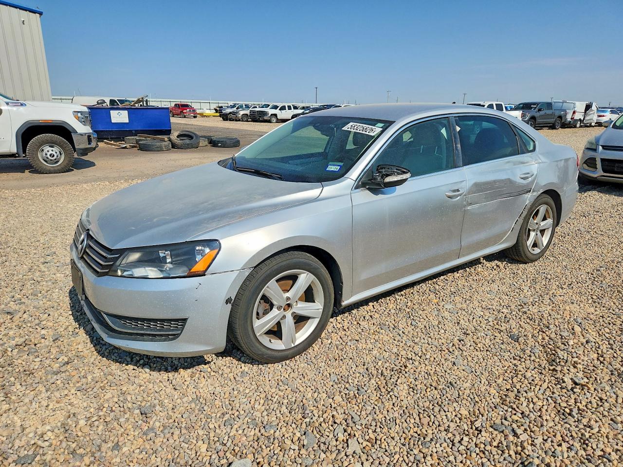 2012 VOLKSWAGEN PASSAT