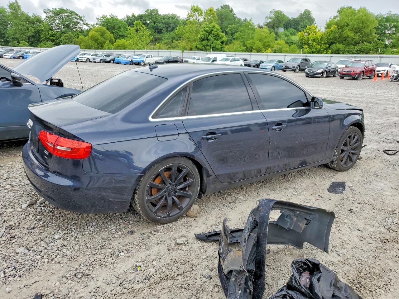 2013 AUDI A4