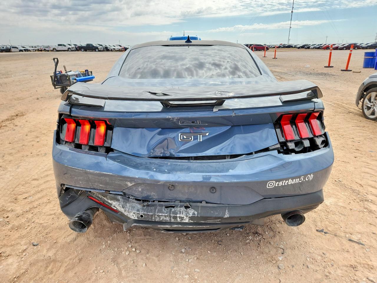 2025 FORD MUSTANG
