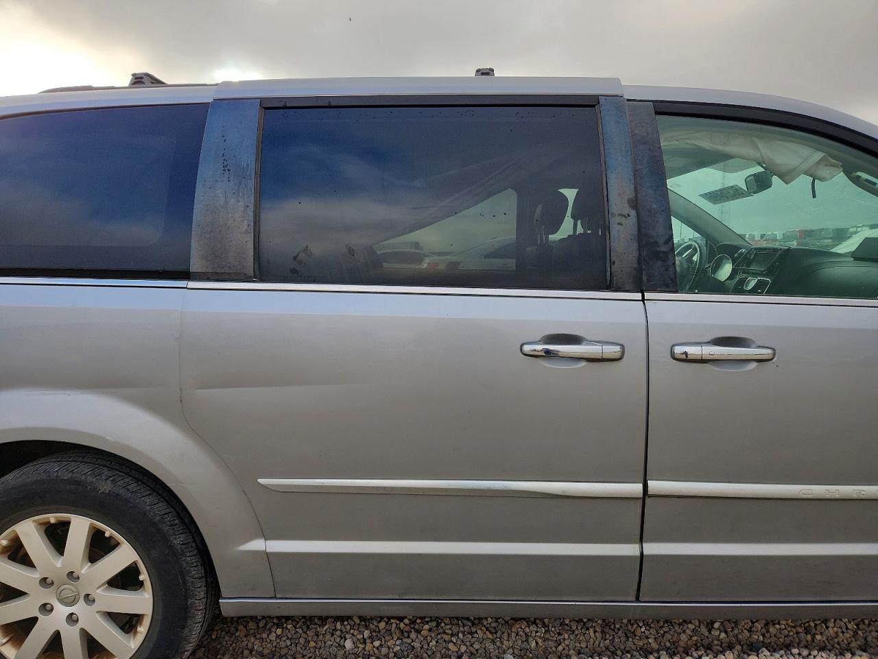 2015 CHRYSLER MINIVAN
