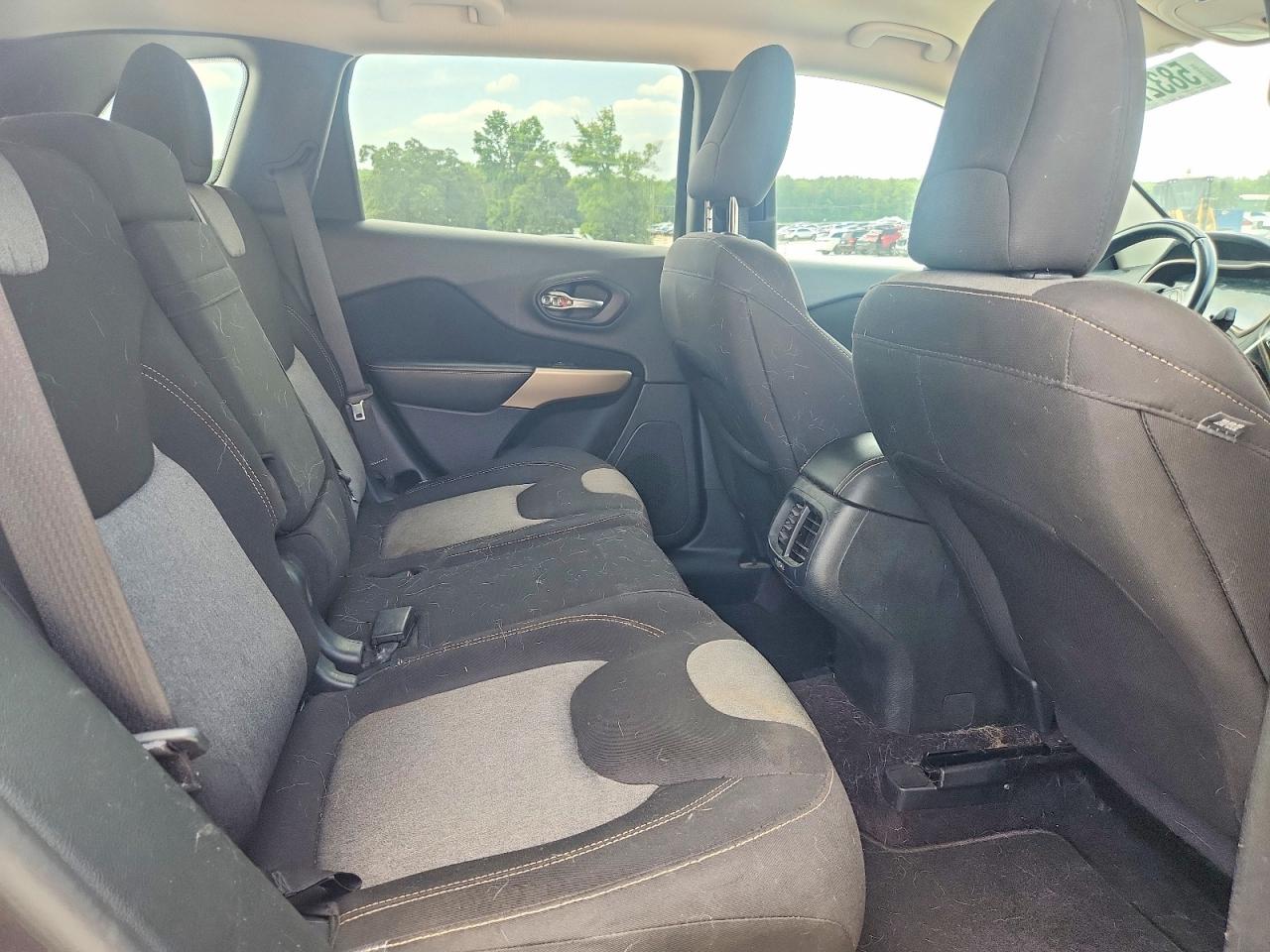 2018 JEEP CHEROKEE