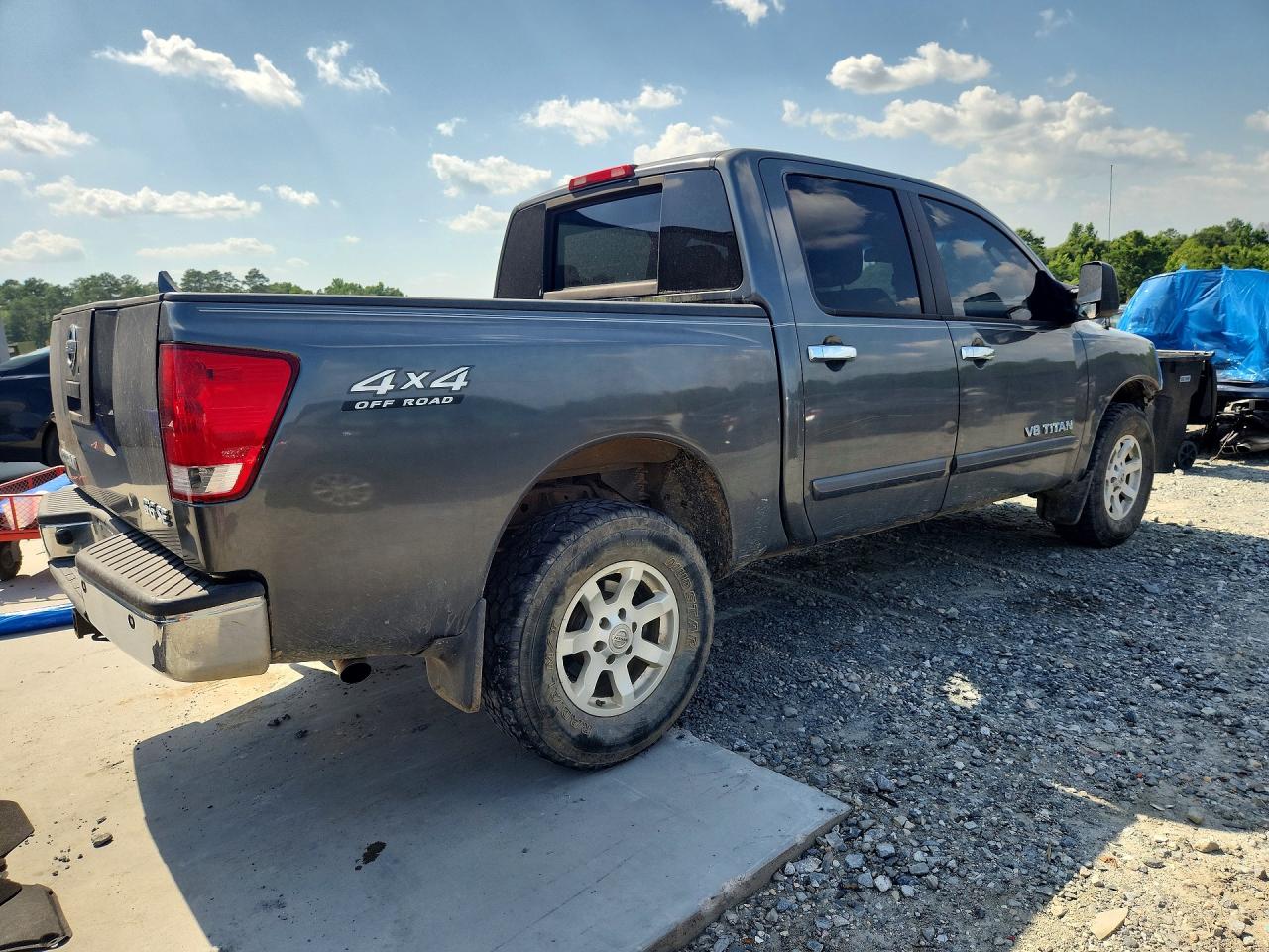 2007 NISSAN TITAN XE F