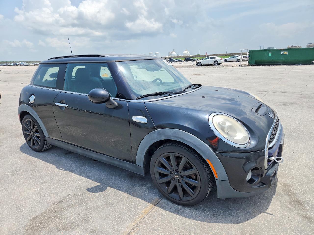 2015 MINI COOPER
