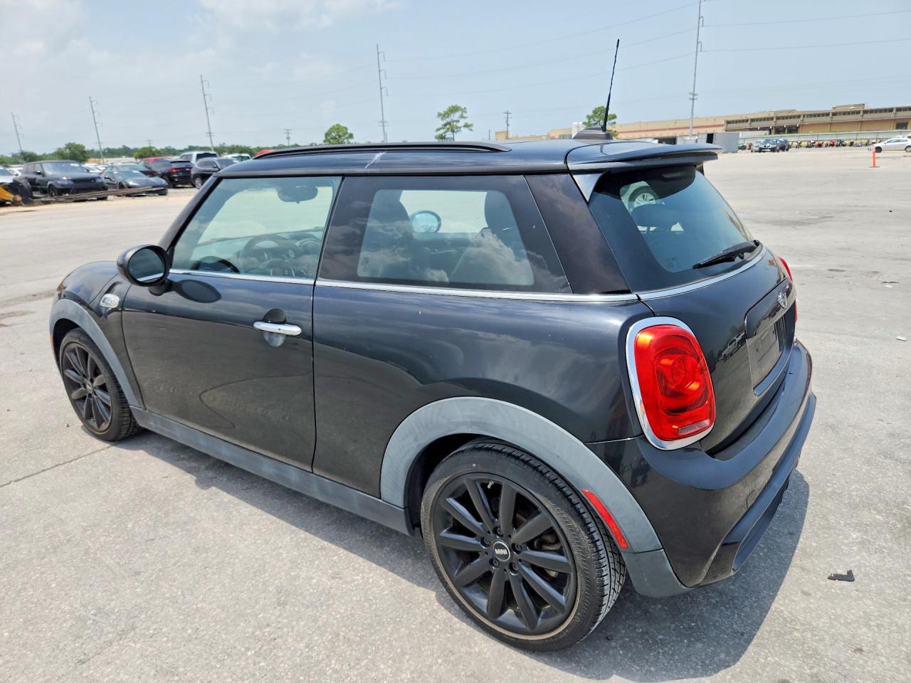 2015 MINI COOPER