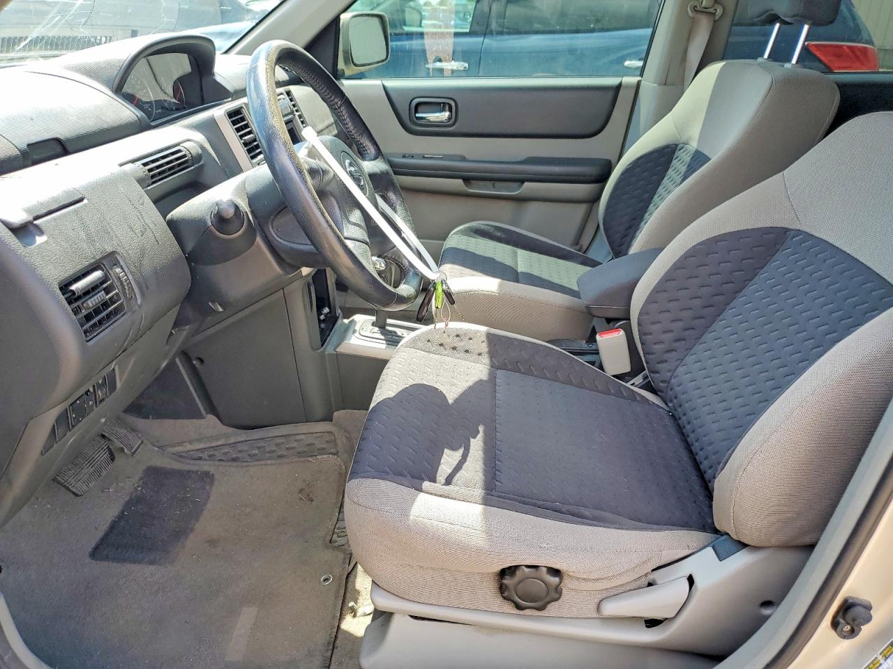 2006 NISSAN X-TRAIL